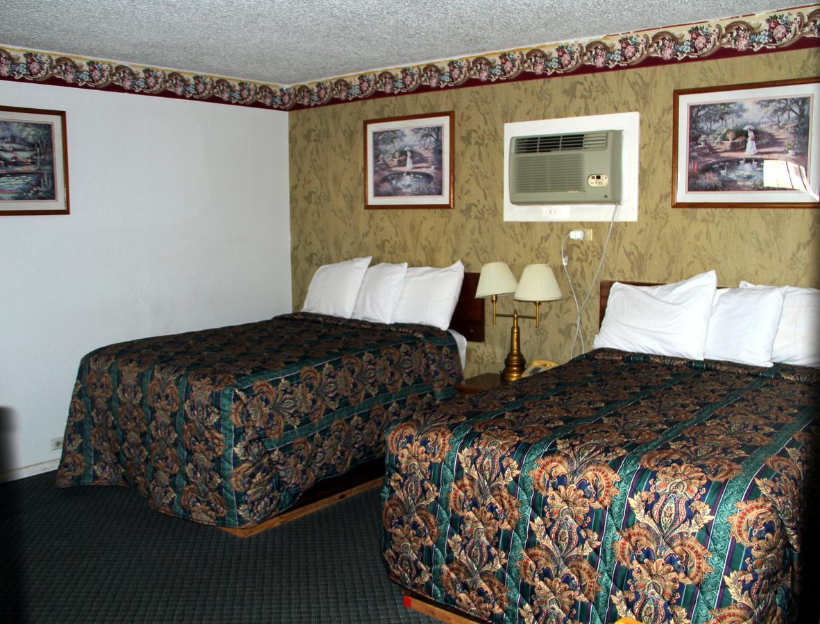 Skyliner Motel Stroud Zewnętrze zdjęcie