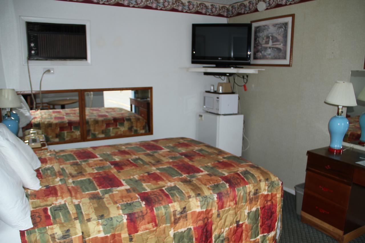 Skyliner Motel Stroud Zewnętrze zdjęcie