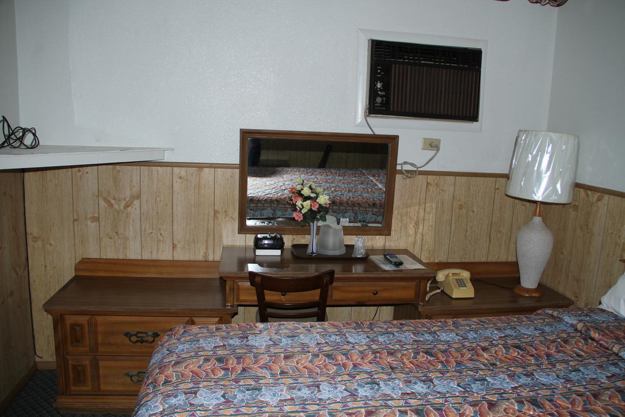 Skyliner Motel Stroud Zewnętrze zdjęcie