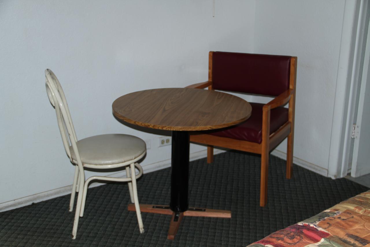 Skyliner Motel Stroud Zewnętrze zdjęcie