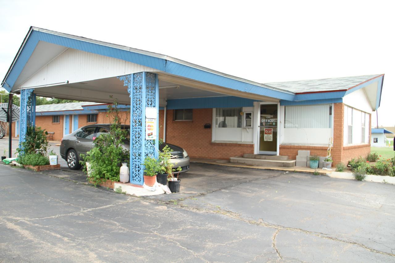 Skyliner Motel Stroud Zewnętrze zdjęcie