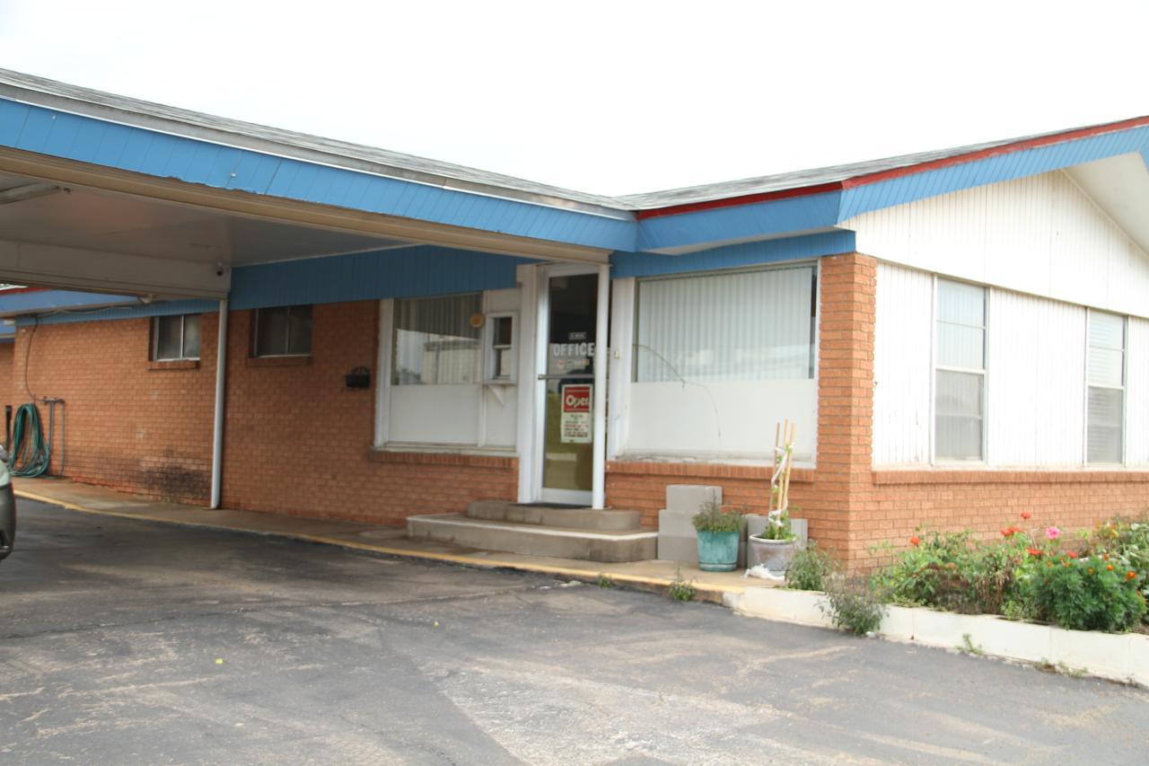 Skyliner Motel Stroud Zewnętrze zdjęcie